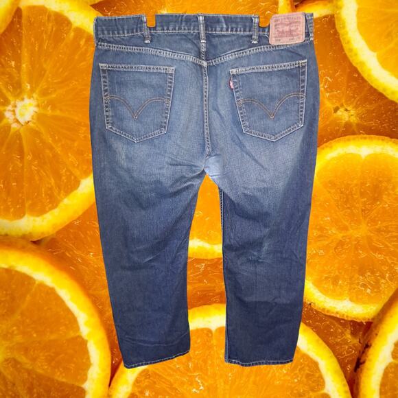 Levi's Relaxed Straight 559 Slightly Distressed Jeans Size 40x30 - Picture 7 of 7